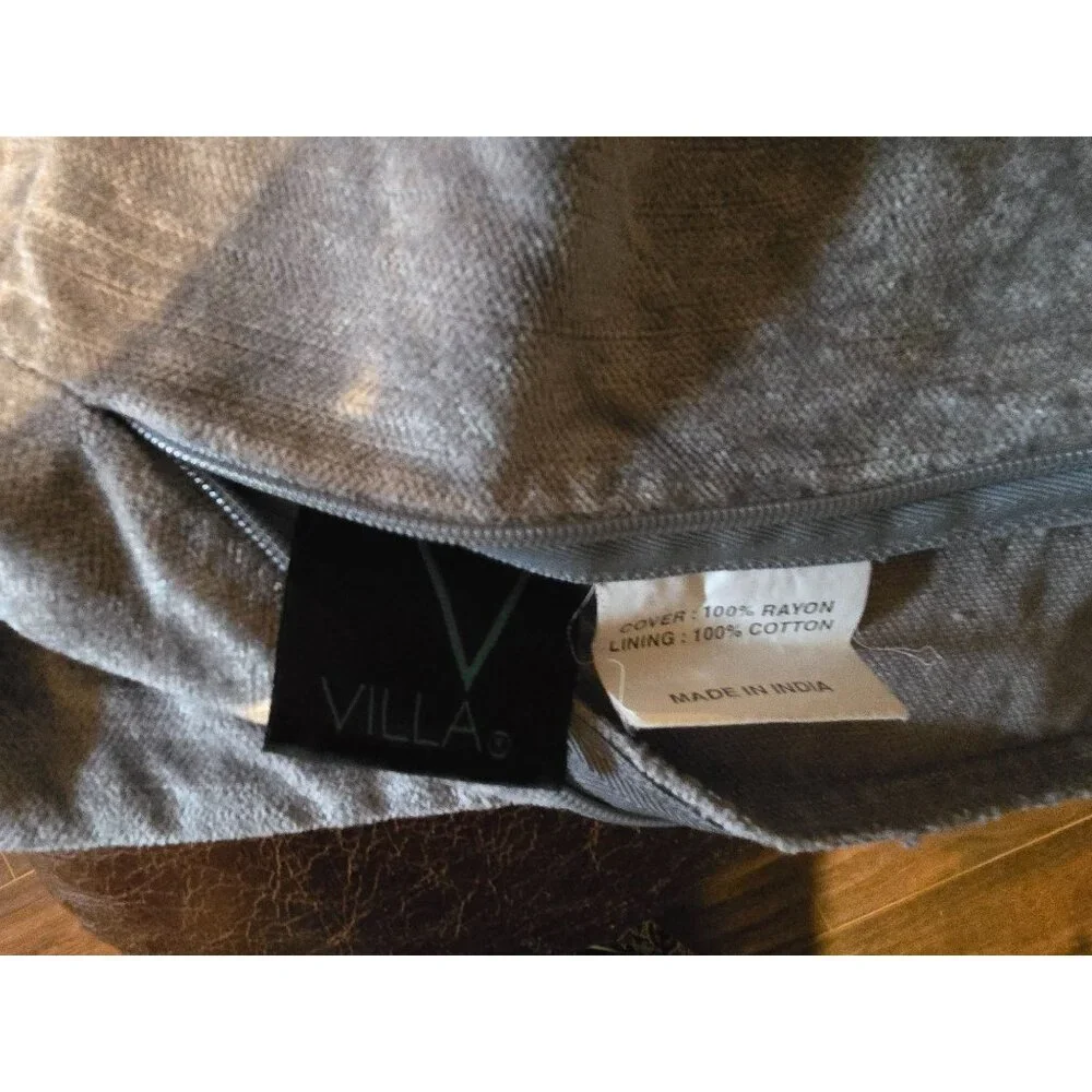 Villa Silver-Blue Luxury Velvet‎ Pillow Cover 20x20